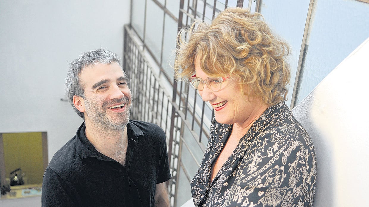 Daniel Hendler y Verónica Llinás, dos de los participantes de la propuesta. Habrá doce funciones.