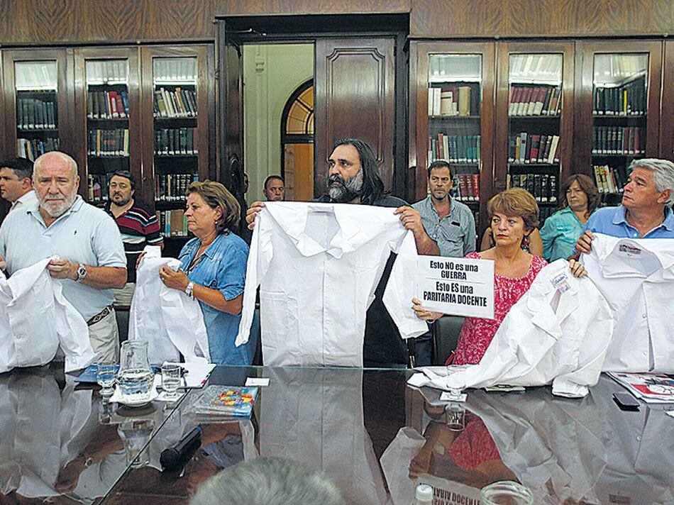 “Hay una improvisación total”, dijo Baradel