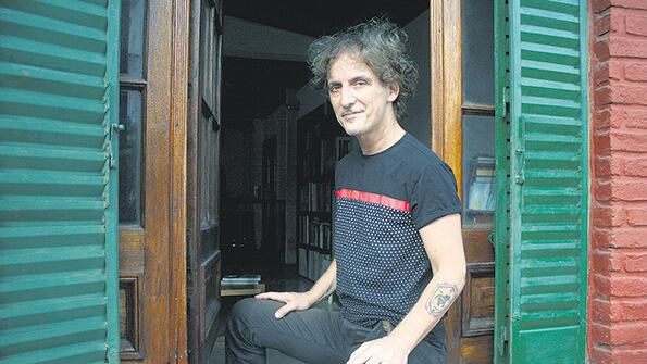 “A mí encantaba la idea de ingresar en eso que Charly llamó la ‘aristocracia del rock’”, confiesa Fernando Samalea.