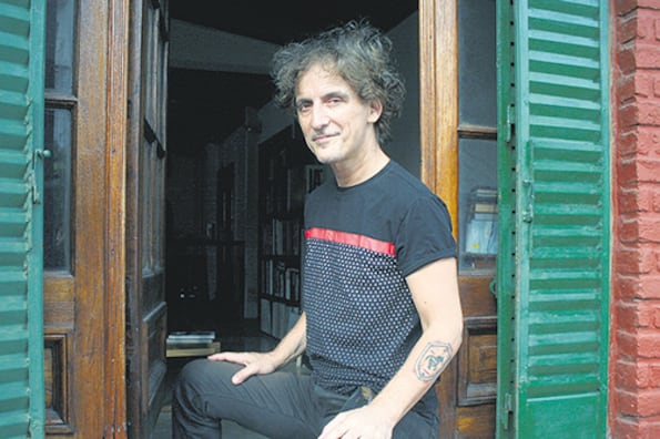 “A mí encantaba la idea de ingresar en eso que Charly llamó la ‘aristocracia del rock’”, confiesa Fernando Samalea.