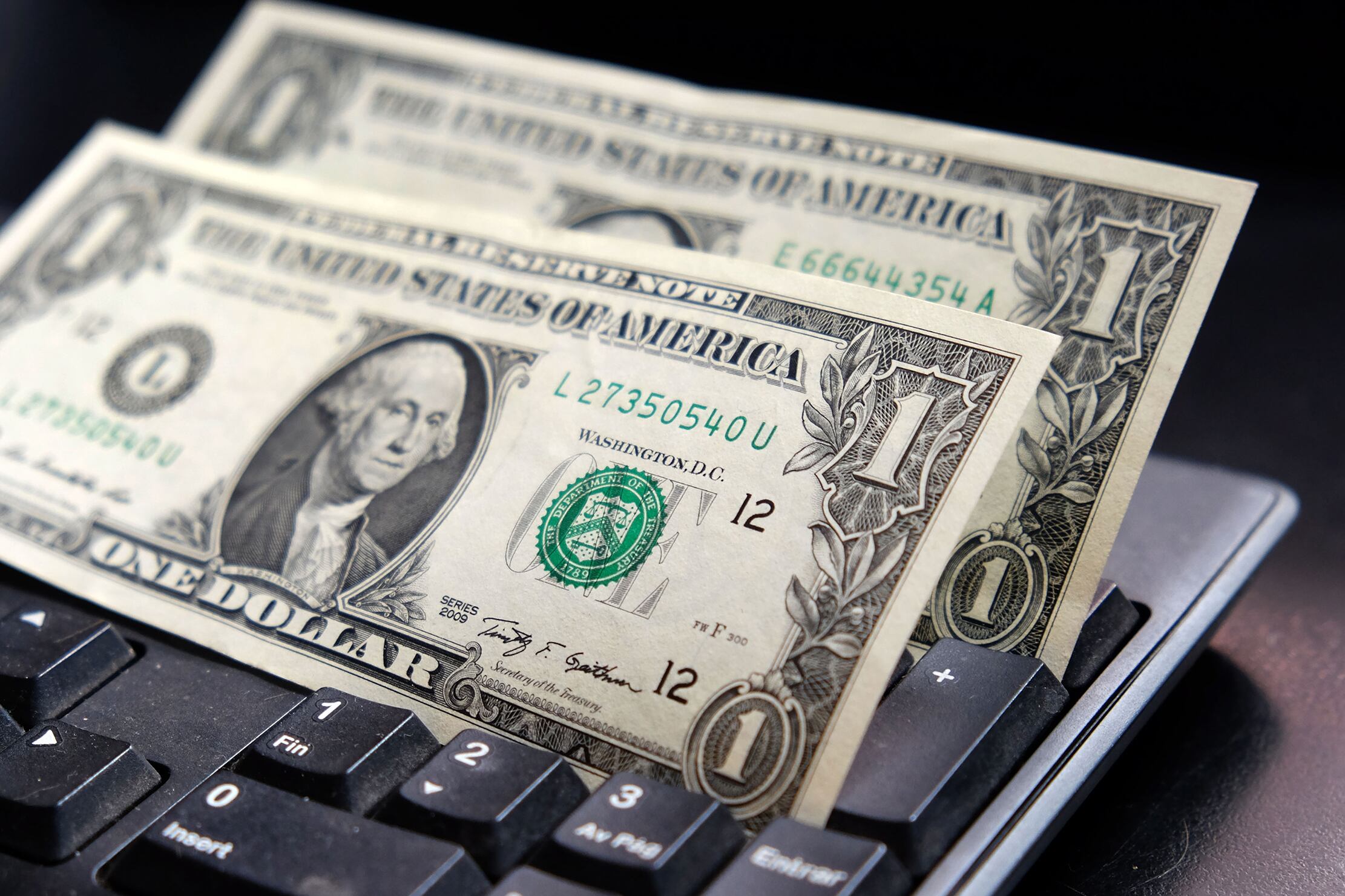 El Ministerio de Economía logró captar este viernes, durante la segunda vuelta del Programa de Creadores de Mercado, unos 36.400 millones de pesos adicionales.