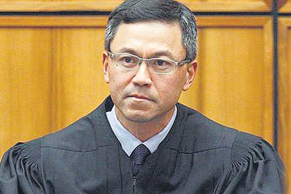 Chuang falló que el decreto migratorio de Trump discrimina a los musulmanes.