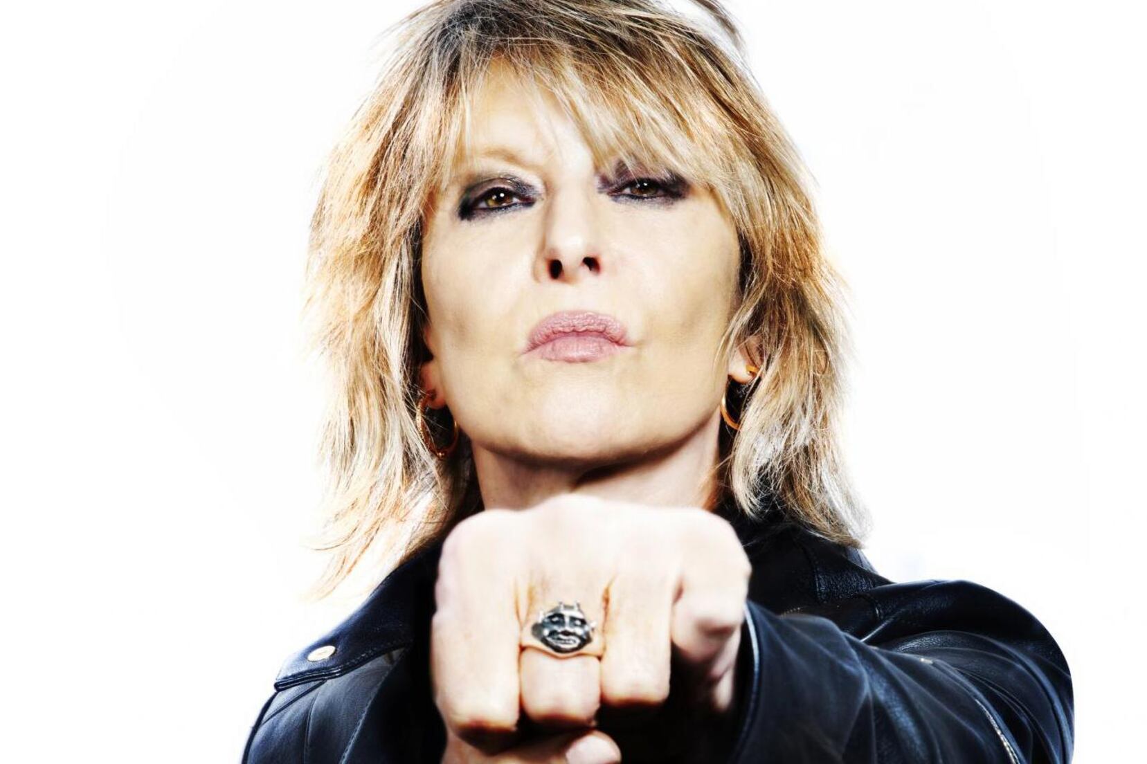 Hynde acaba de cumplir 68 años, una ocasión que celebró con el lanzamiento de su disco número 15, Valve Bone Woe.