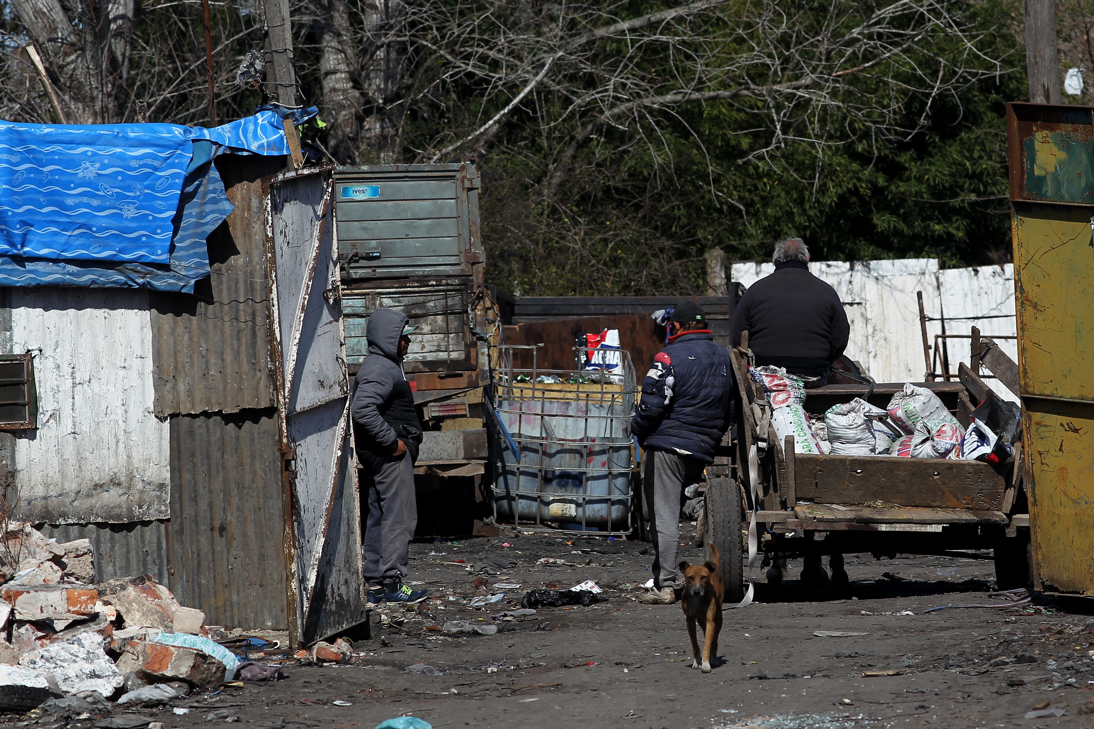 El ingreso promedio del estrato bajo (deciles 1 a 4) fue de 300.990 pesos.