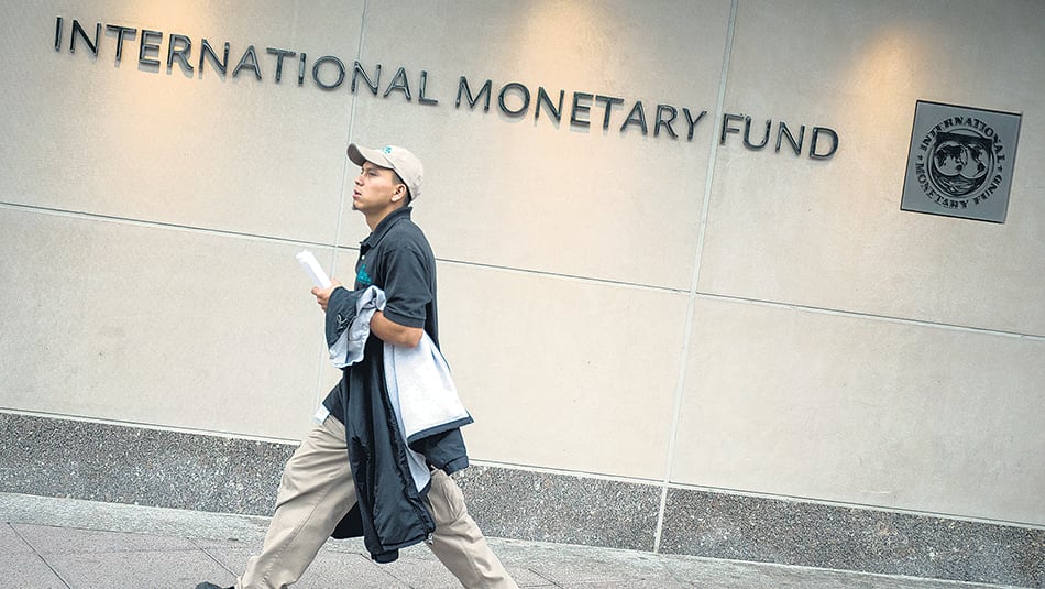 El ajuste fiscal que exige el Fondo Monetario tendrá impacto sobre la tasa de empleo.
