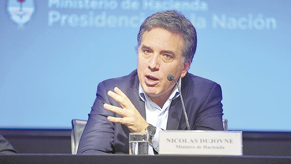 Nicolás Dujovne, el ministro del ajuste, no genera confianza ni entre los economistas de la city.
