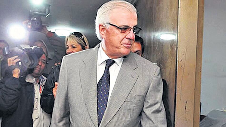 El ex juez Manlio Martínez ya pidió su excarcelación.