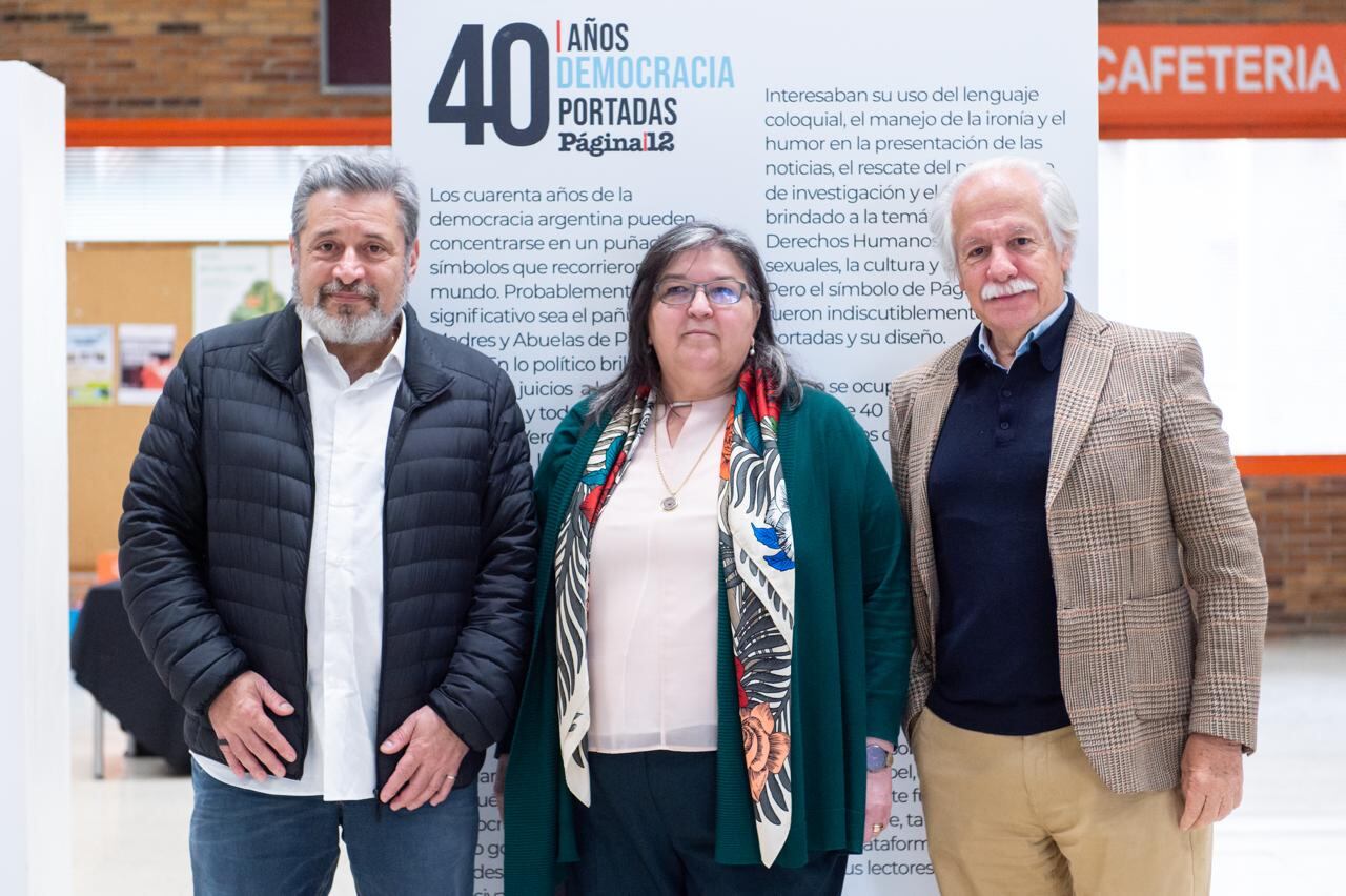 Víctor Santa María, director general del Grupo Octubre; Esther del Campo, decana de la Facultad de Ciencias Políticas de la Complutense y Rafael Fraguas, periodista, sociólogo y miembro fundador del diario El País.