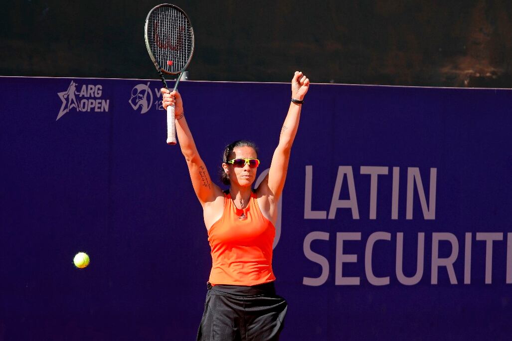 Paula Ormaechea y la felicidad por jugar en Argentina.