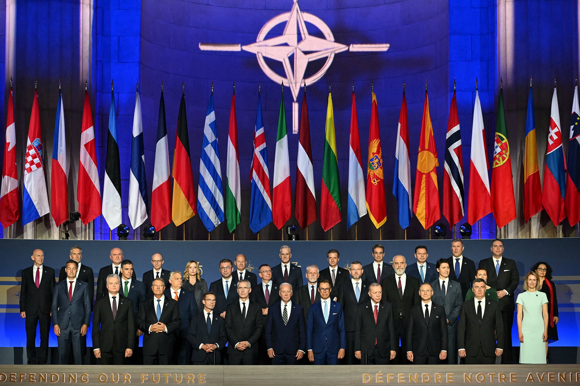 Foto oficial de la cumbre de la OTAN en Wahsington.