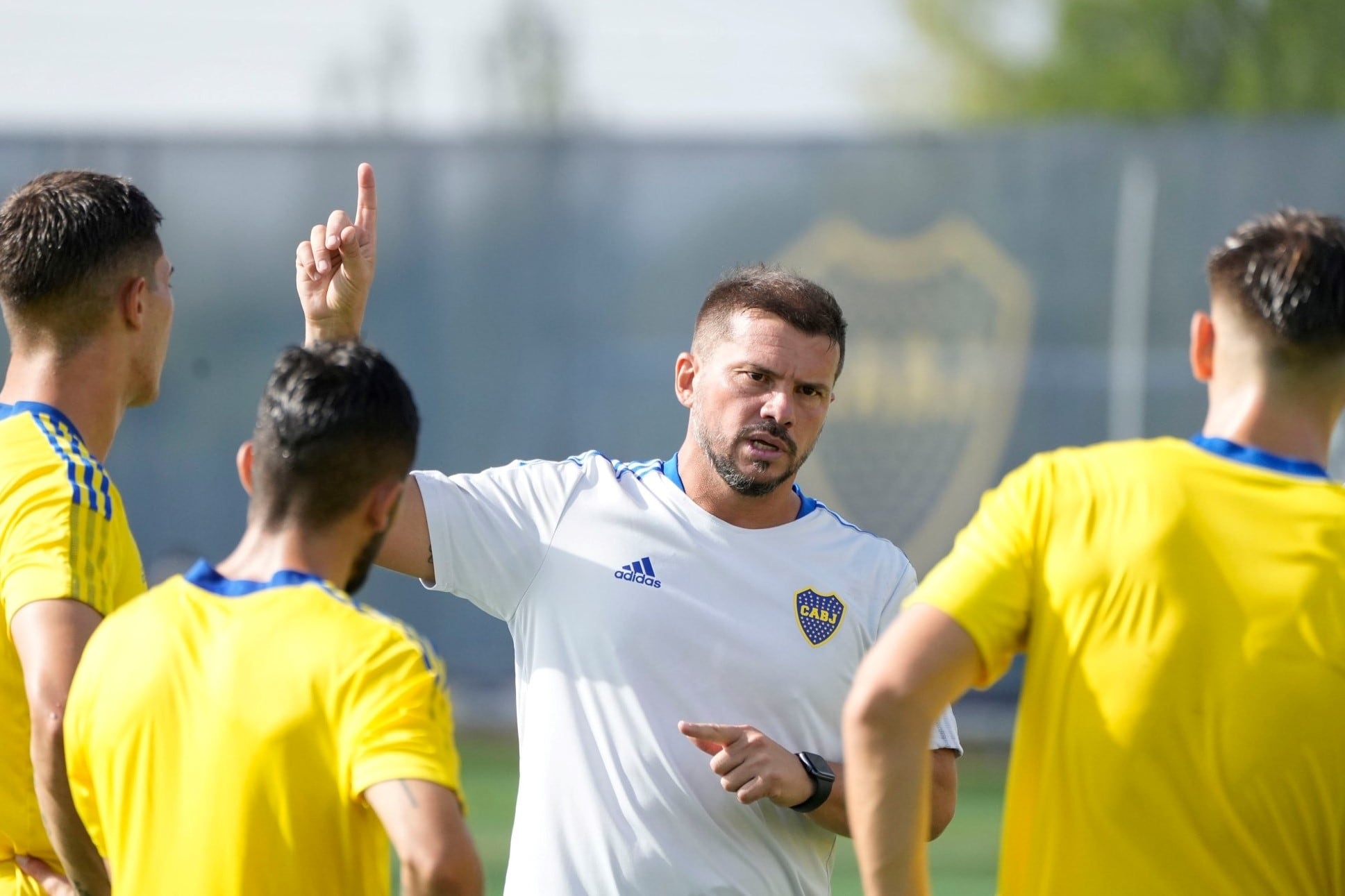 Herrón llegó a Boca en 2020, integrando el cuerpo técnico del DT Miguel Ángel Russo.