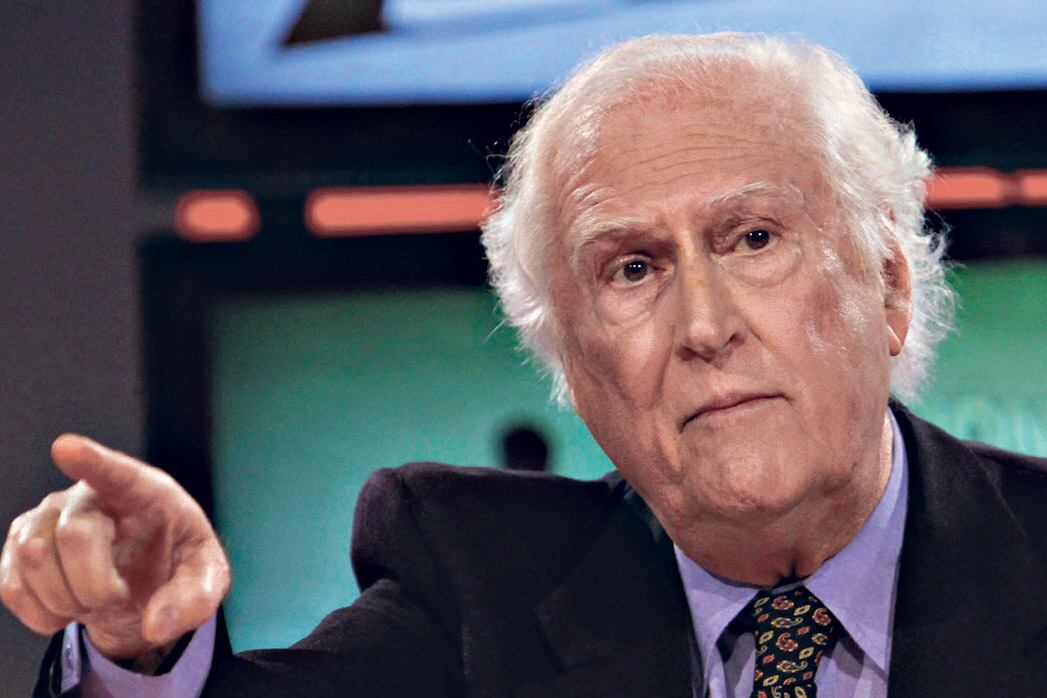 Pino Solanas dice que el Presidente “se ríe” de los argentinos.