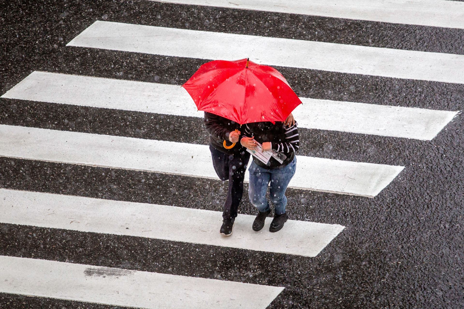 Frío y lluvias en la zona del AMBA.