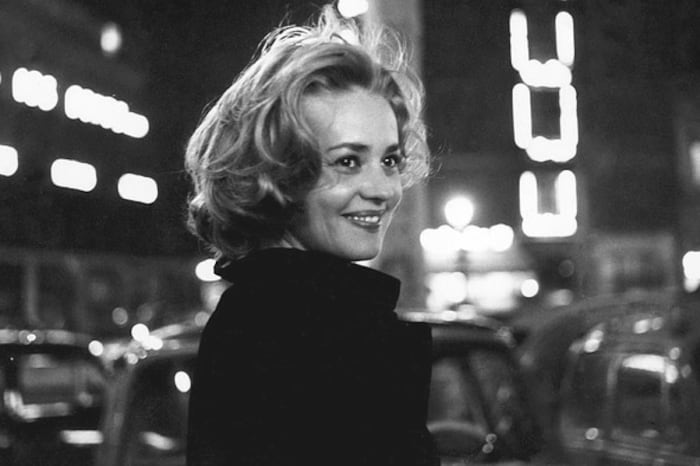 Ascensor para el cadalso (1958), de Louis Malle, catapultó a Moreau a una escala internacional.