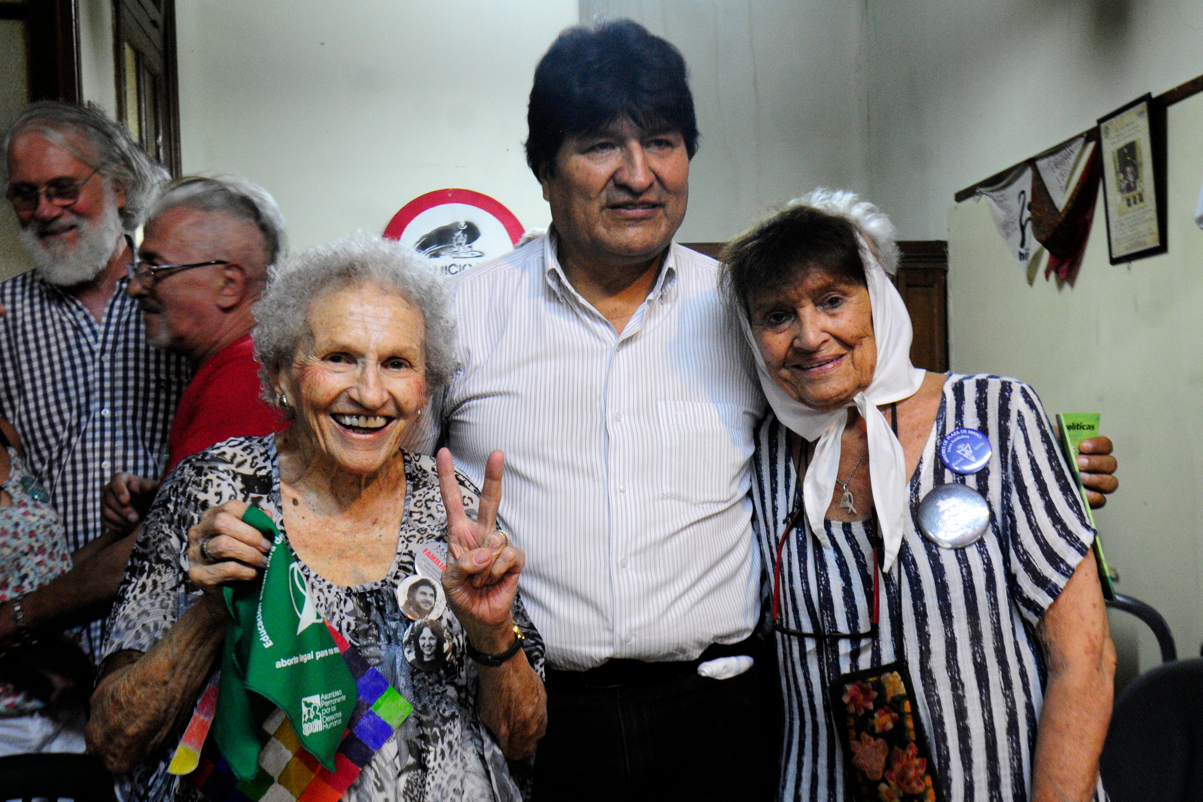 Lita Boitano, Evo Morales y Taty Almeida. 