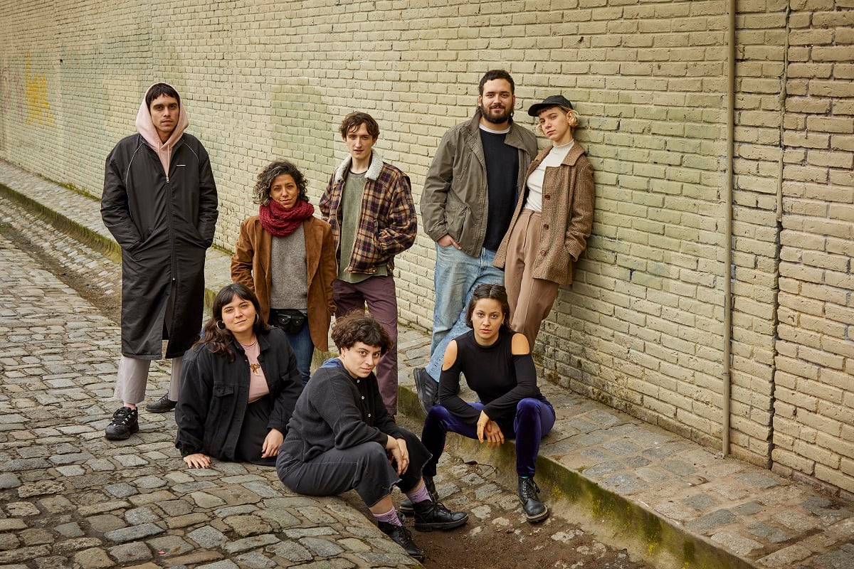 El colectivo BESA dirige e interpreta esta obra cajoneada de Vera, inspirada en el conflicto de las papeleras y la tensión rioplatense