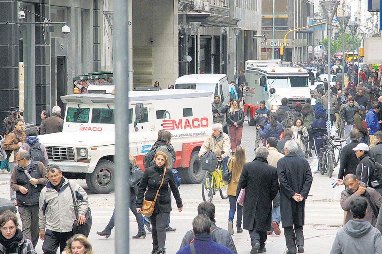 Hacienda espera recaudar 20 mil millones de pesos por el impuesto a la renta financiera.