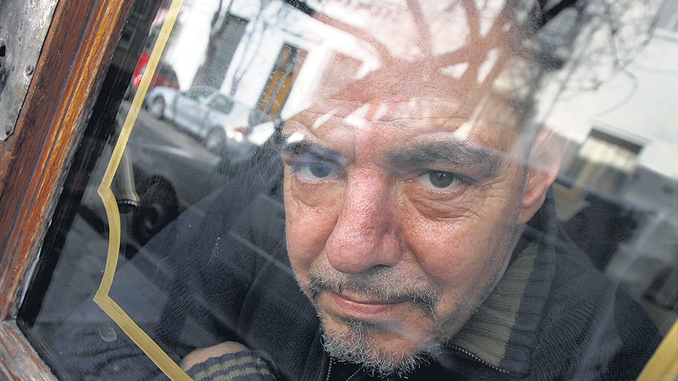 Junto a Metrópoli, Butrón grabó los esenciales Cemento de contacto y Viaje al más acá.