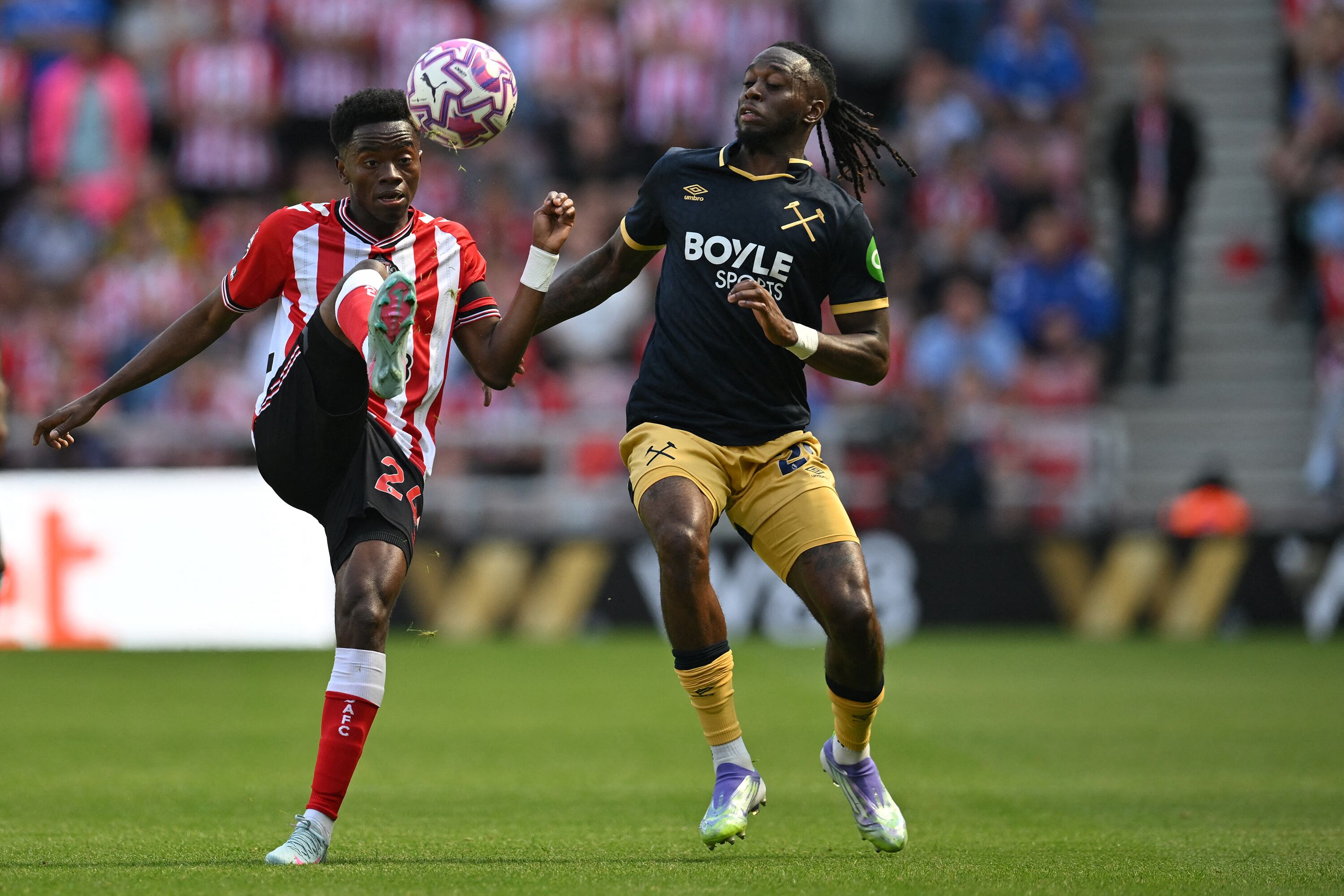 Sunderland, recién ascendido, invirtió 160 millones de euros para esta Premier