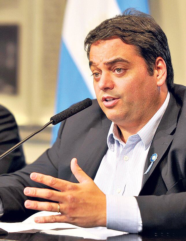 Jorge Triaca profundizó la línea que planteó Macri en torno a los gremios y los convenios laborales.