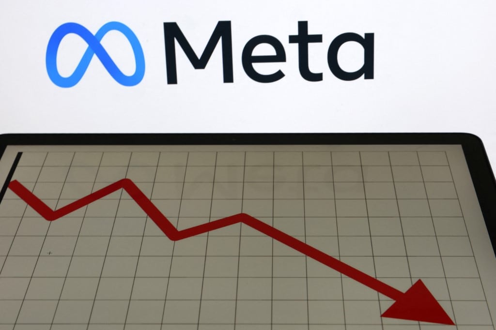 Por primera vez en 18 años Facebook perdió usuarios, mientras que el resto de las aplicaciones del grupo como Whatsapp e Instagram mostró estancamiento.