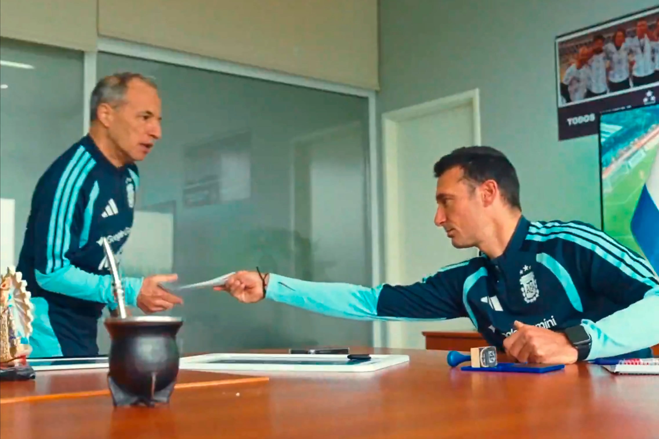 REDES SOCIALES
video mundial 2026 scaloni marito