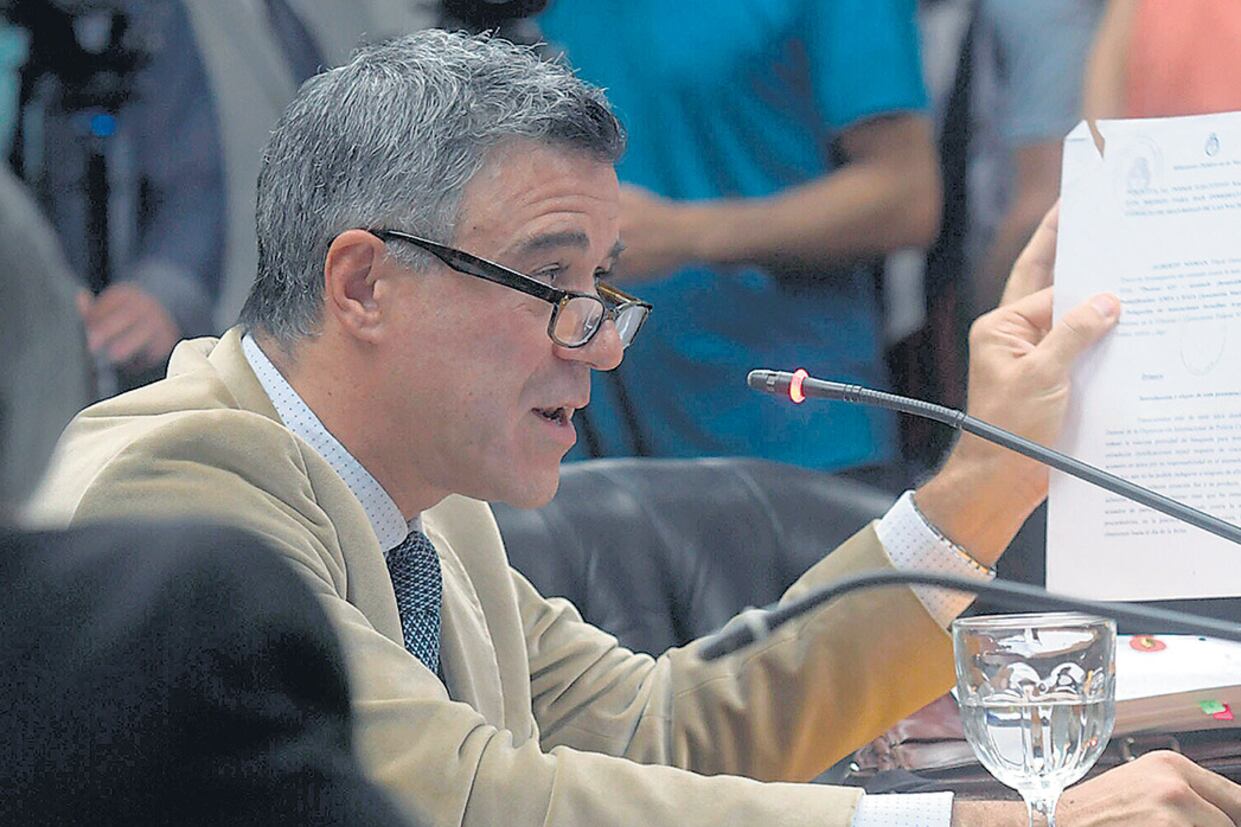 El juez federal Daniel Rafecas respondió las preguntas de los consejeros.