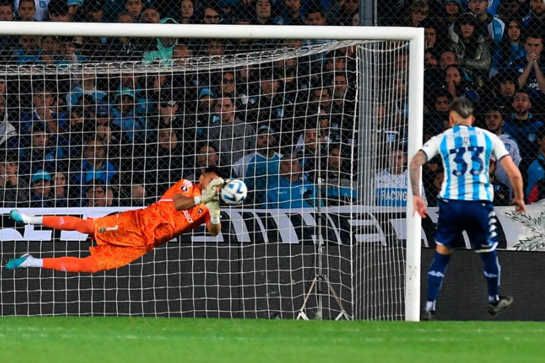 El video de los penales entre Boca y Racing, con las dos atajadas de Sergio Romero.