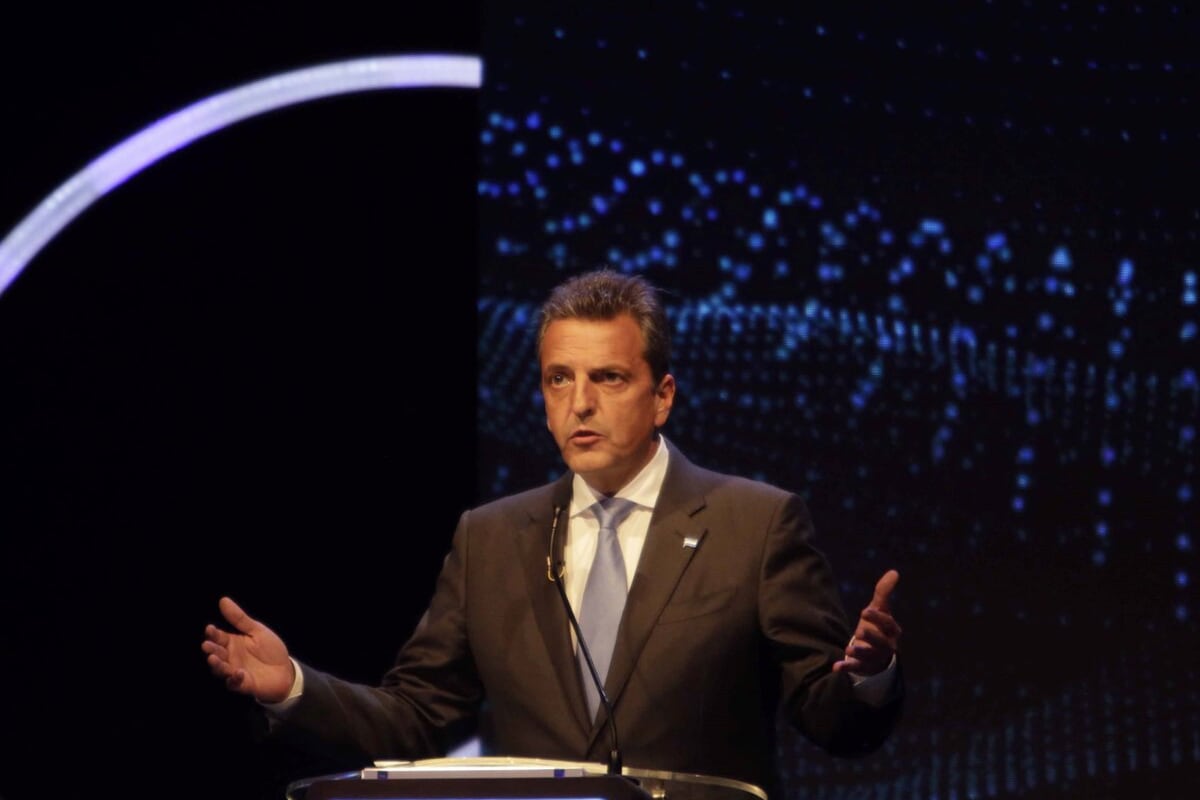 Massa anunció la moneda digital argentina en el debate presidencial.