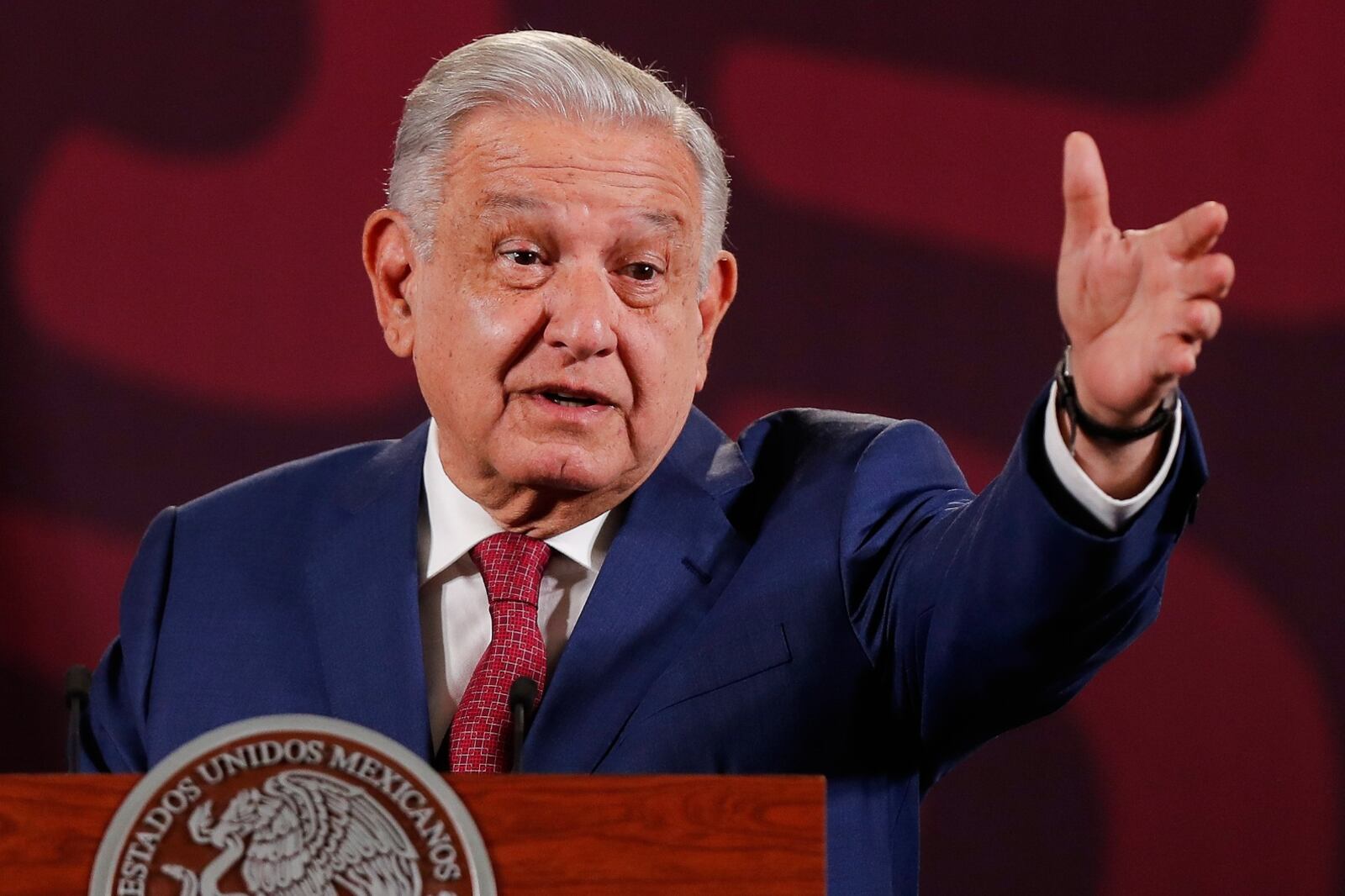 Manuel López Obrador le restó importancia a Javier Milei.