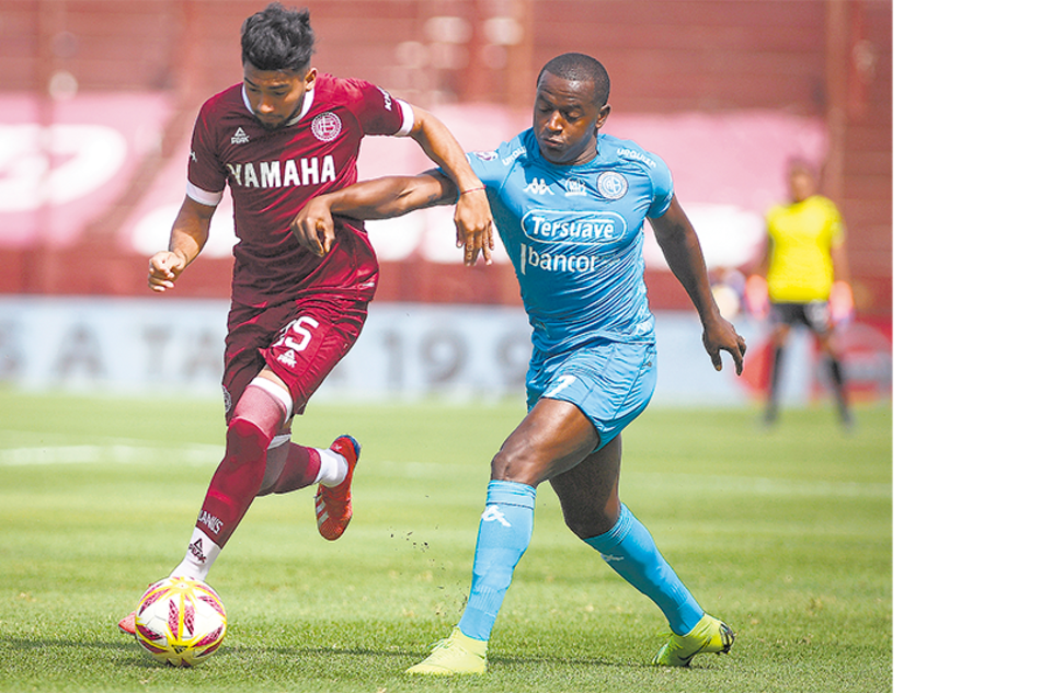 Lanús fue contundente frente al arco de Rigamonte.