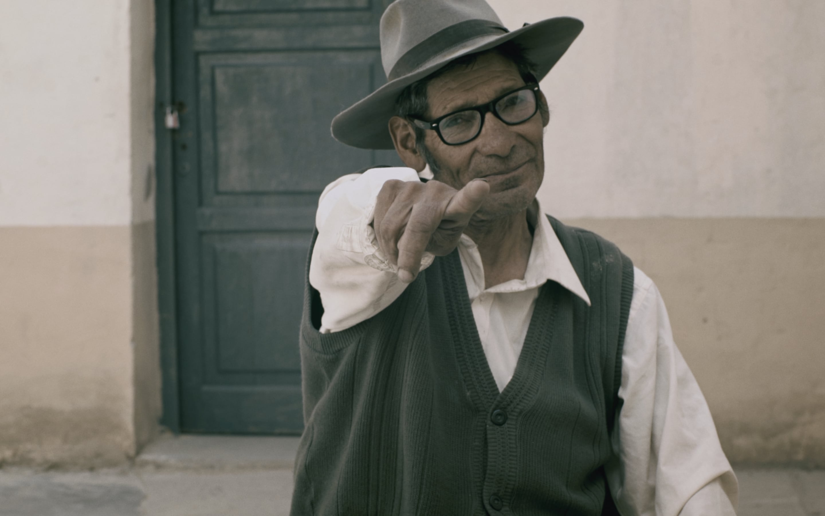 En el entramado narrativo, el registro de lo real hace acto de presencia.