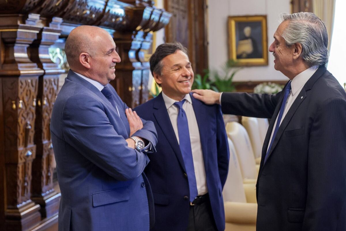 Alexis Guerrera, Diego Giuliano y Alberto Fernández.