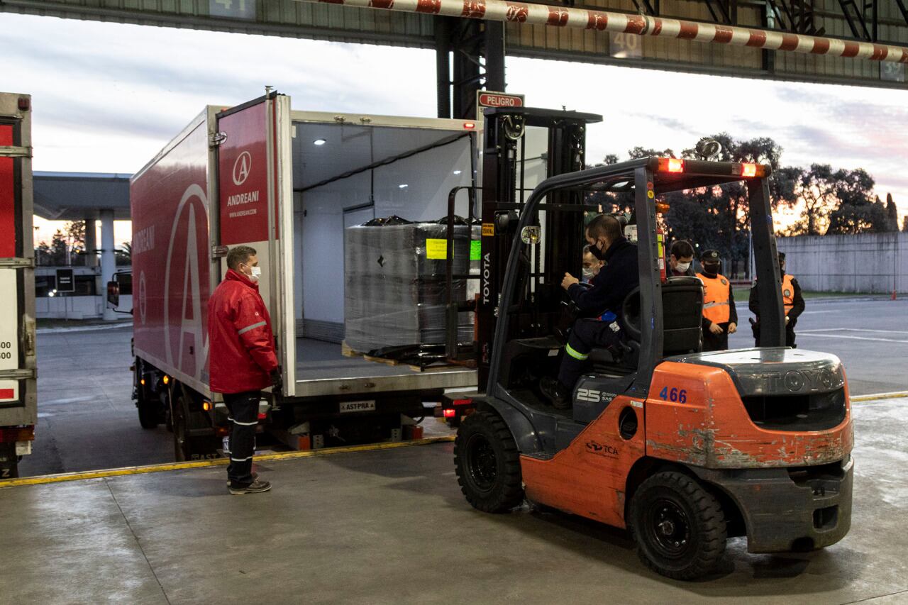 Las dosis servirán para completar el esquema en las personas que habían sufrido retrasos de más de 90 días desde la primera dosis.