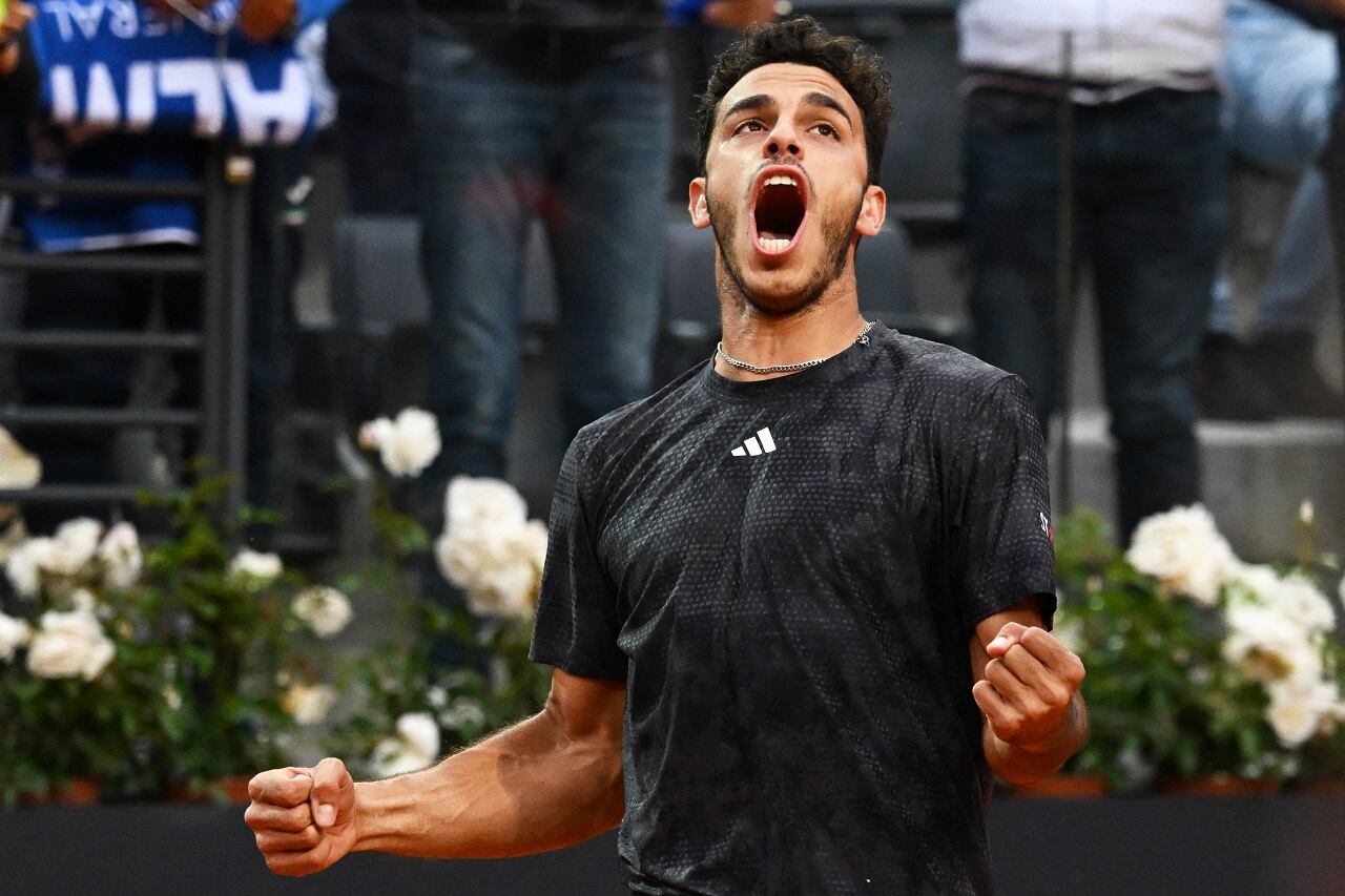 Francisco Cerúndolo festeja su batacazo con alma y vida