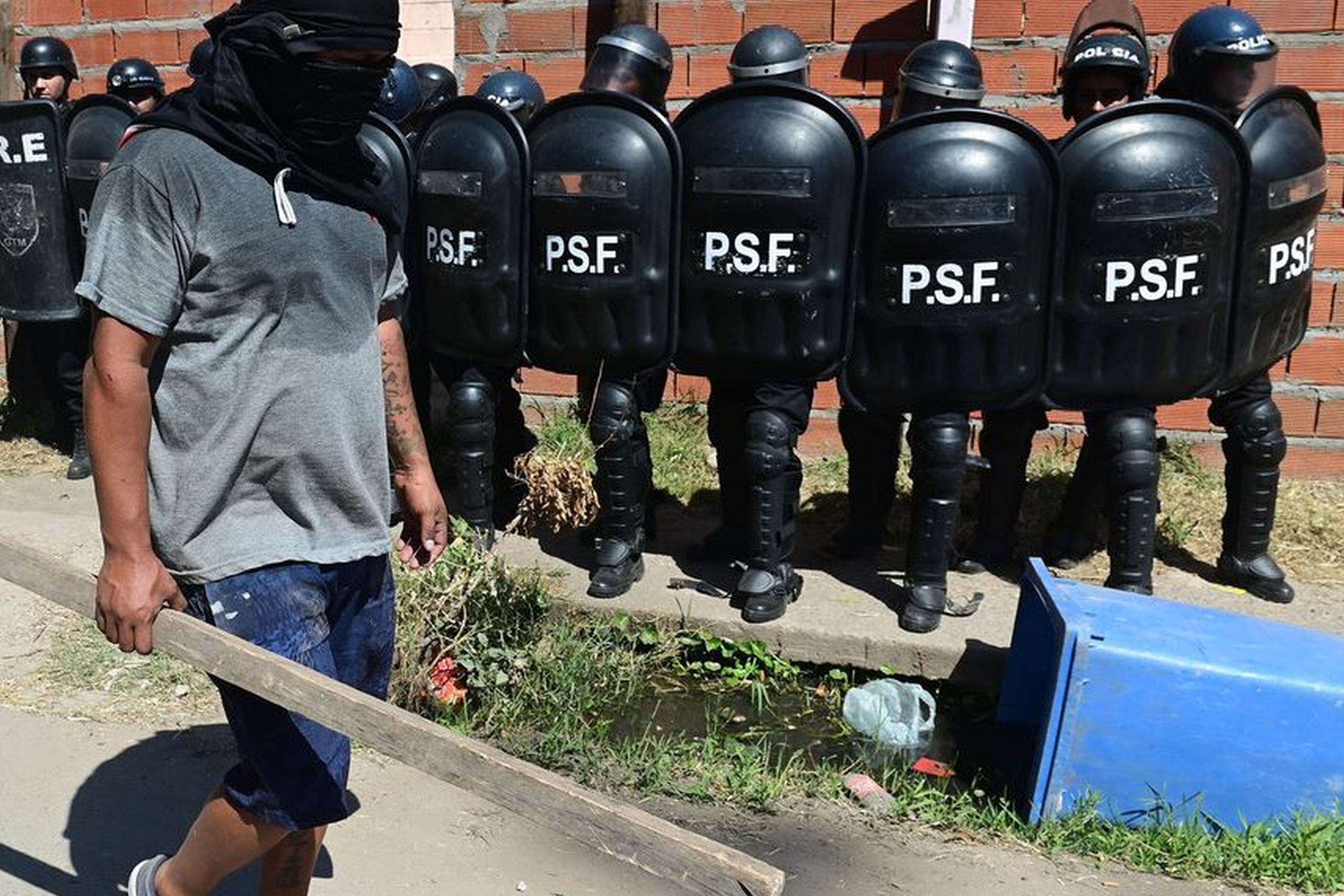 La tasa de homicidios en Rosario es cinco veces mayor que el promedio nacional, con 22 asesinatos por cada 100.000 habitantes