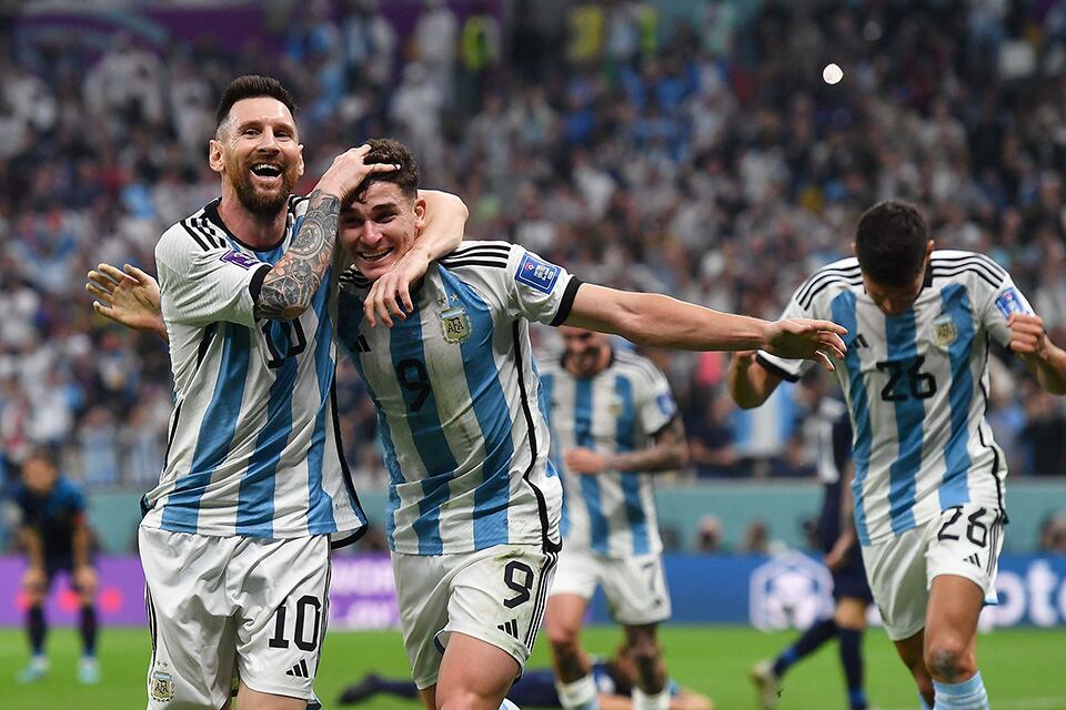 Messi sonrío como nunca antes, porque gozó del juego.