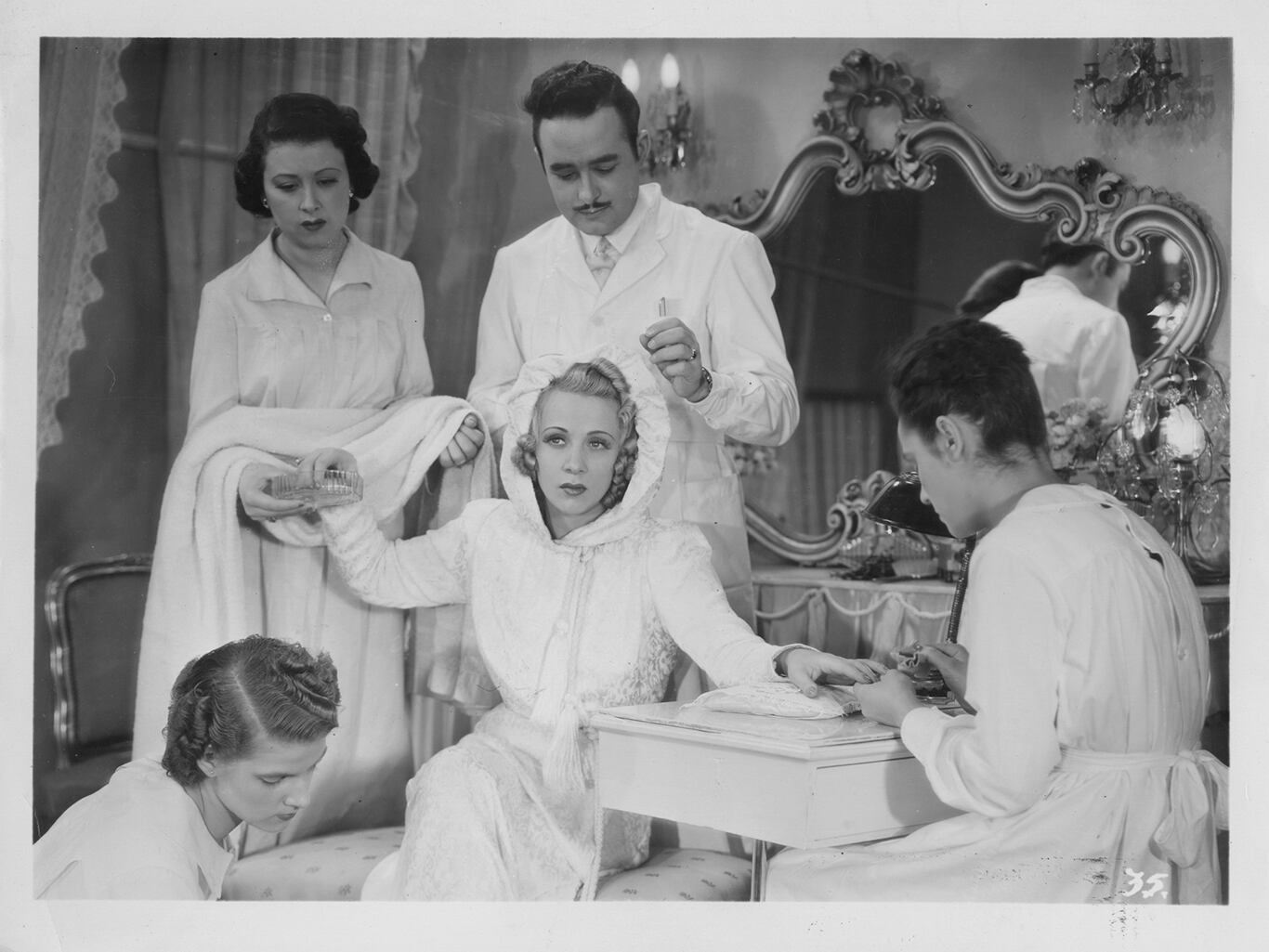 Paulina Singerman en Caprichosa y millonaria. Cortesía Museo del Cine Pablo C. Ducrós Hicken. 