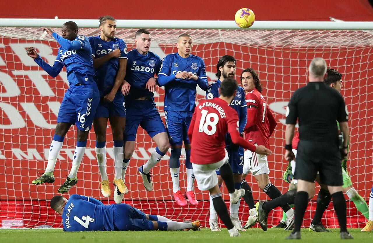 Bruno Fernandes anotó un golazo para el Manchester United.