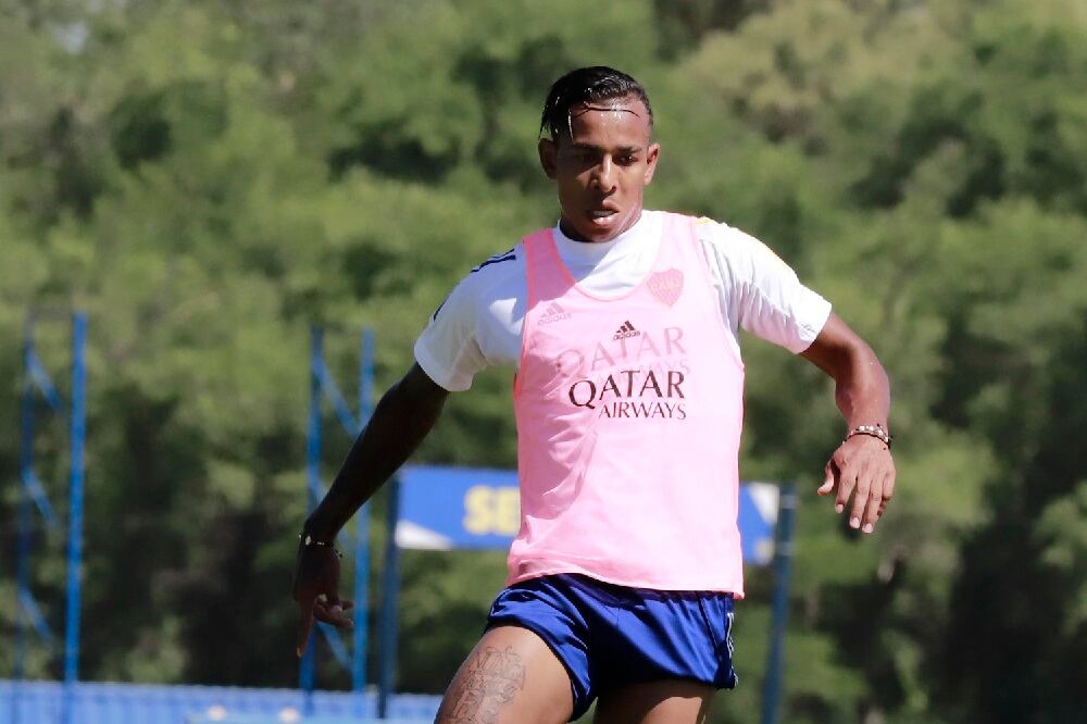 Villa salió aclarar que el video que provocó polémica no es de esta semana.