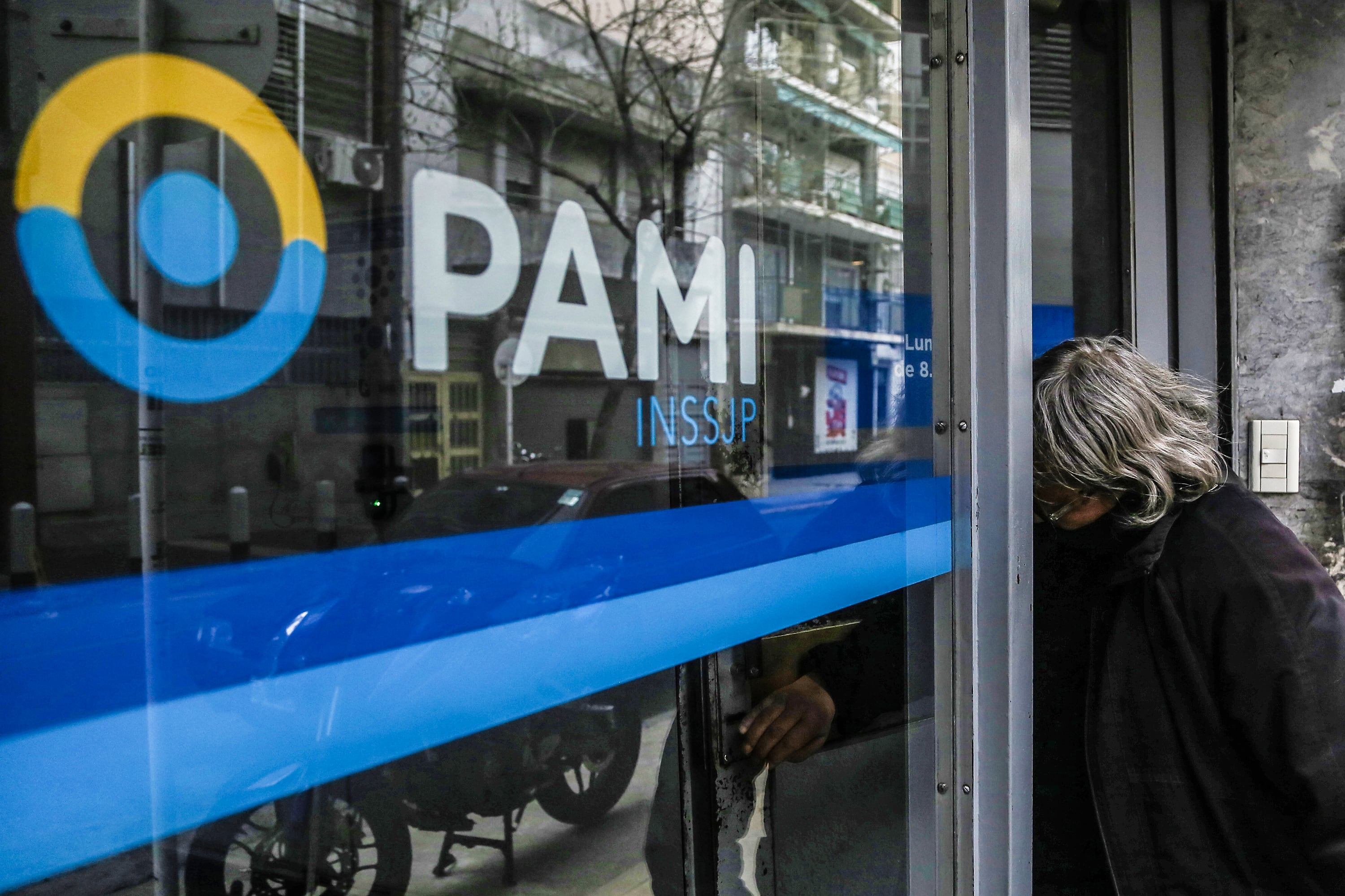 PAMI reforzó el control de las cuentas digitales de los afiliados para prevenir estafas