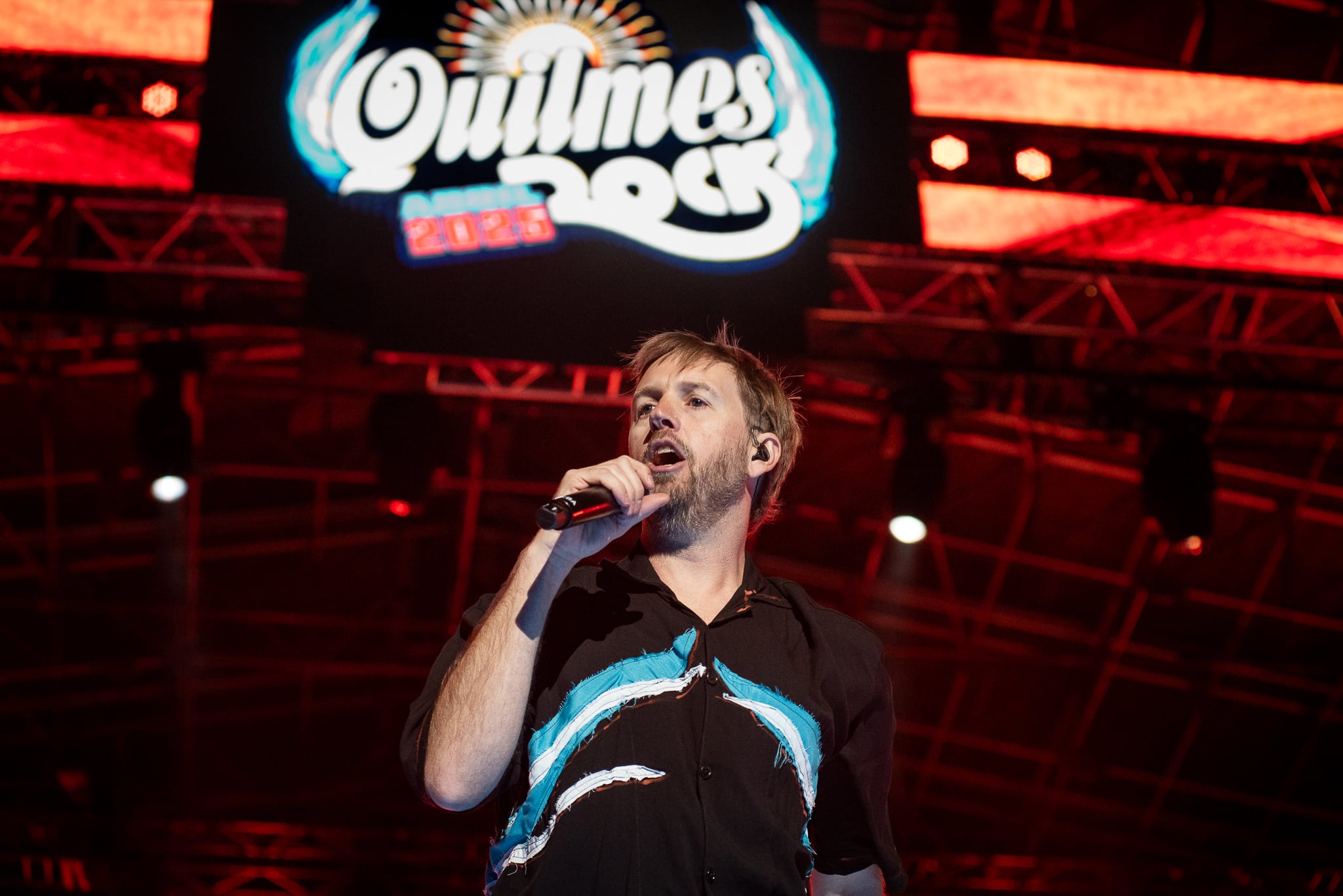 En horario central, El Plan de la Mariposa revalidó sus últimos años de crecimiento con un despliegue familiar, musical y visual a tono con el festival