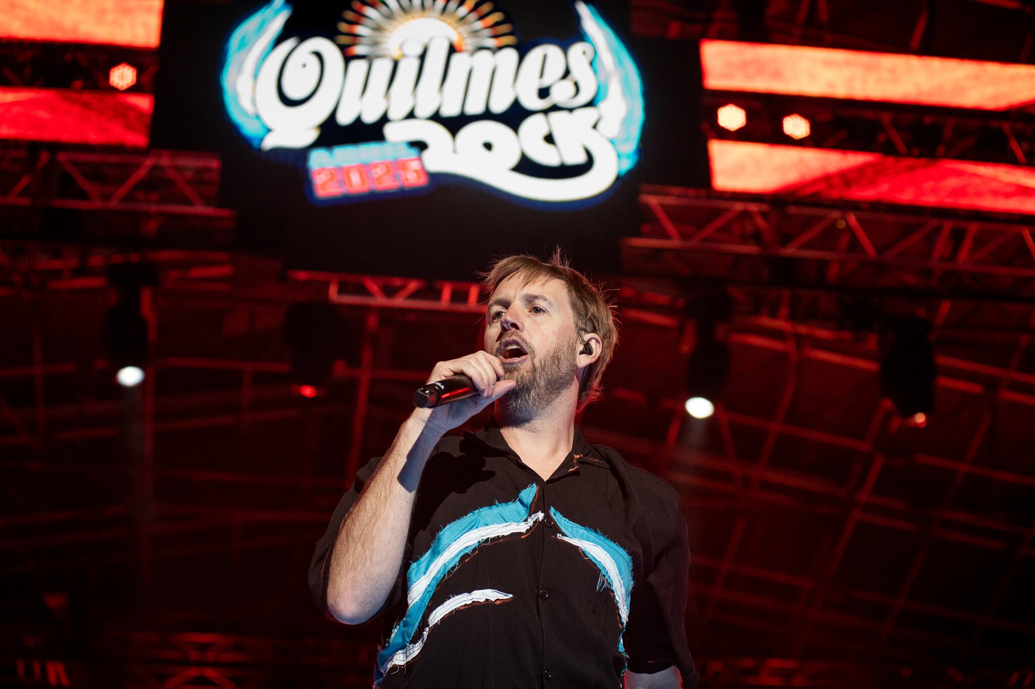 En horario central, El Plan de la Mariposa revalidó sus últimos años de crecimiento con un despliegue familiar, musical y visual a tono con el festival