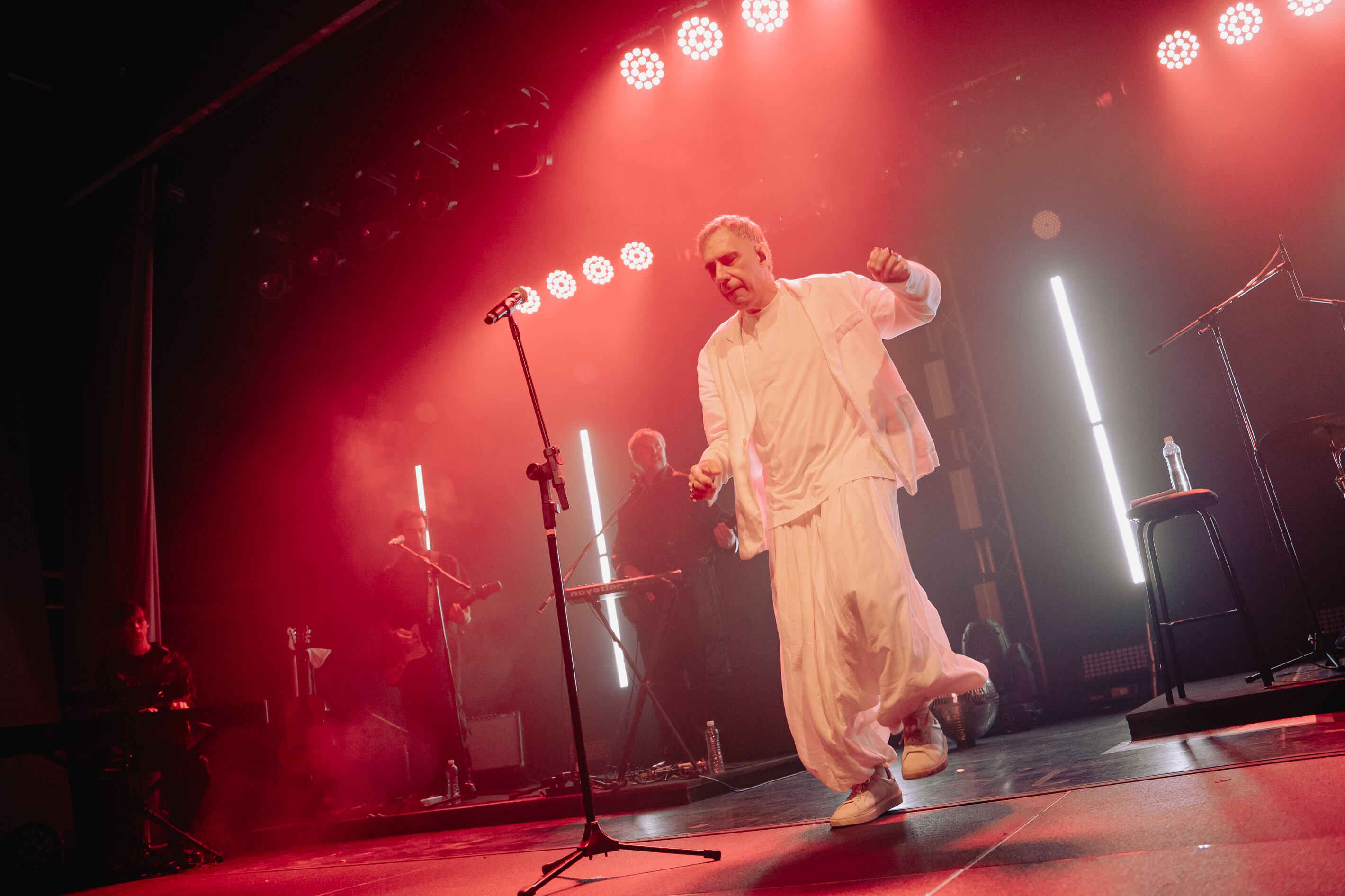 Novo mundo dio pie para explayar la veta performática de Antunes.
Crédito: Miru Lucena