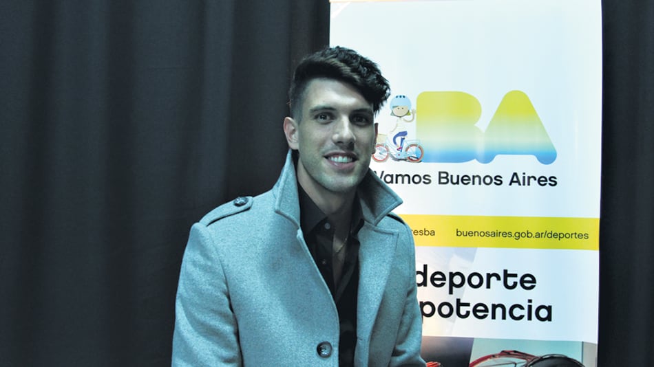 “Hago fuerza desde afuera para que el equipo logre la meta de este año, que es lograr el pasaje para el Mundial.”