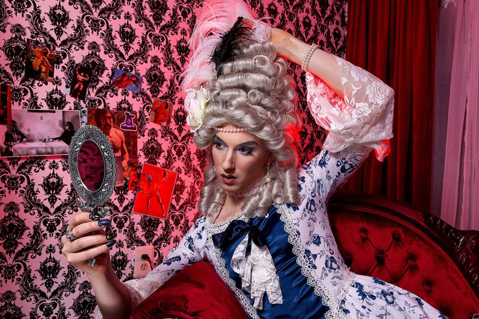 La reina youtuber en acción