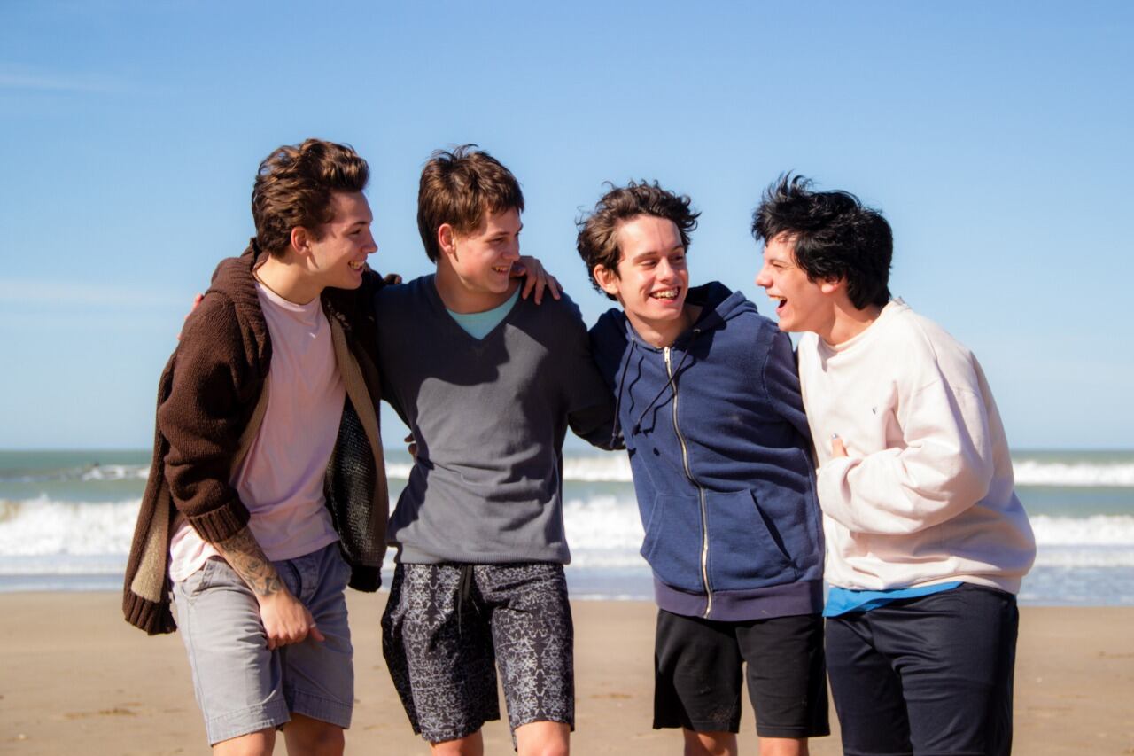 El contexto del film es el de una ciudad balnearia fuera de temporada.