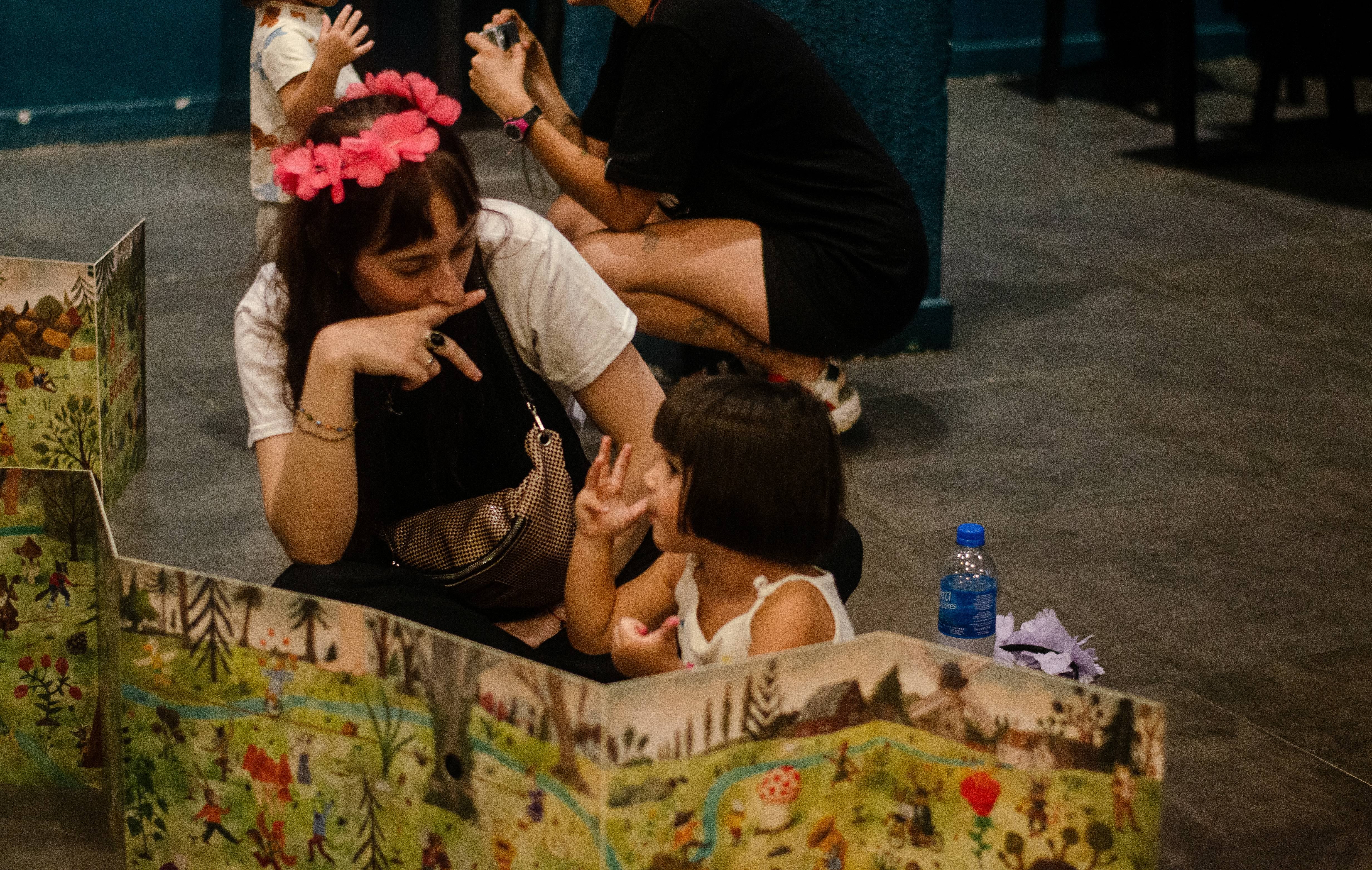 La convocatoria es ir a marchar con o sin hijes, pero armar red para frenar el apriete contra toda forma de vulnerabilidad este 8M.