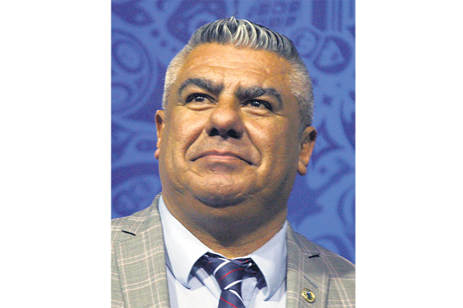 Claudio Tapia está en Manchester.