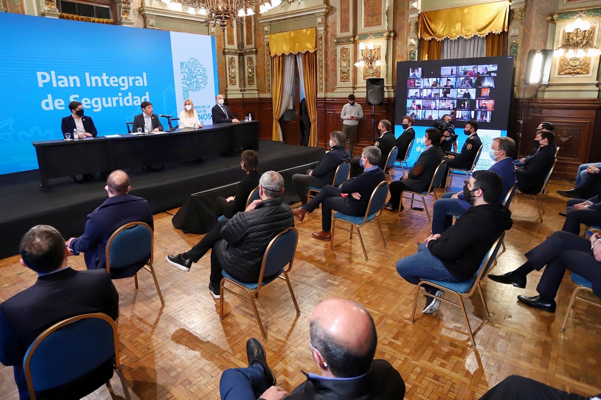 Kicillof realizó el anunció del plan de seguridad frente a los intendentes